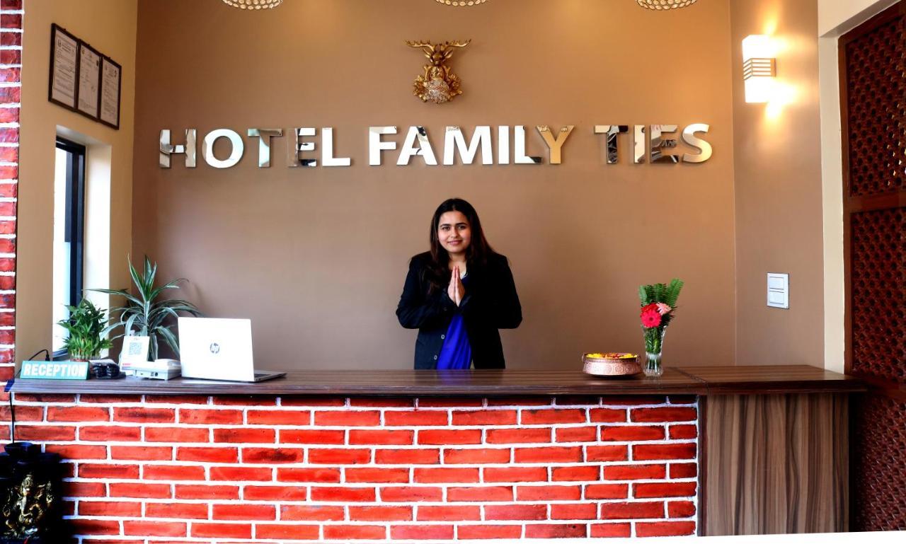 Hotel Family Ties Pvt. Ltd. Katmandu Eksteriør bilde